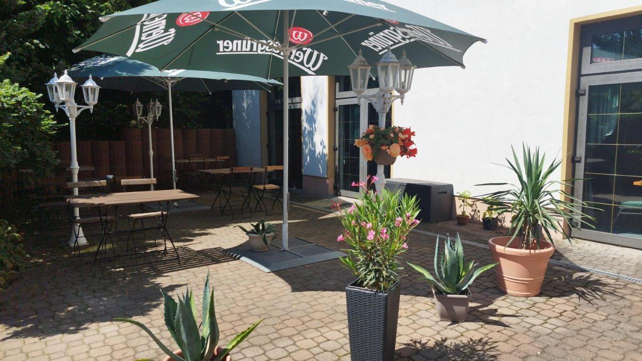 Berghotel Steiger - Erzgebirge Schneeberg  Buitenkant foto